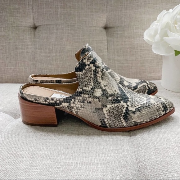 NEW Steve Madden Deandra Snakeskin Embossed Mule - Picture 4 of 4